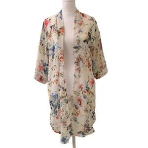 Women's Long Chiffon Sheer White Floral Half Sleeve Cover Up Shirt, Size Small